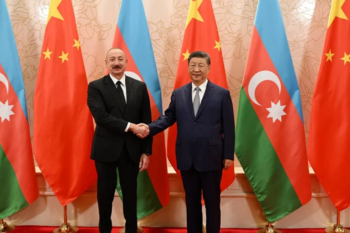 Prezident İlham Əliyev Çin liderini təbrik etdi