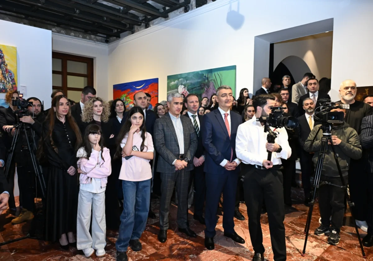 Leyla Əliyeva və Arzu Əliyeva Tiranada beynəlxalq incəsənət sərgisinin açılışında iştirak etdilər - FOTO — 6