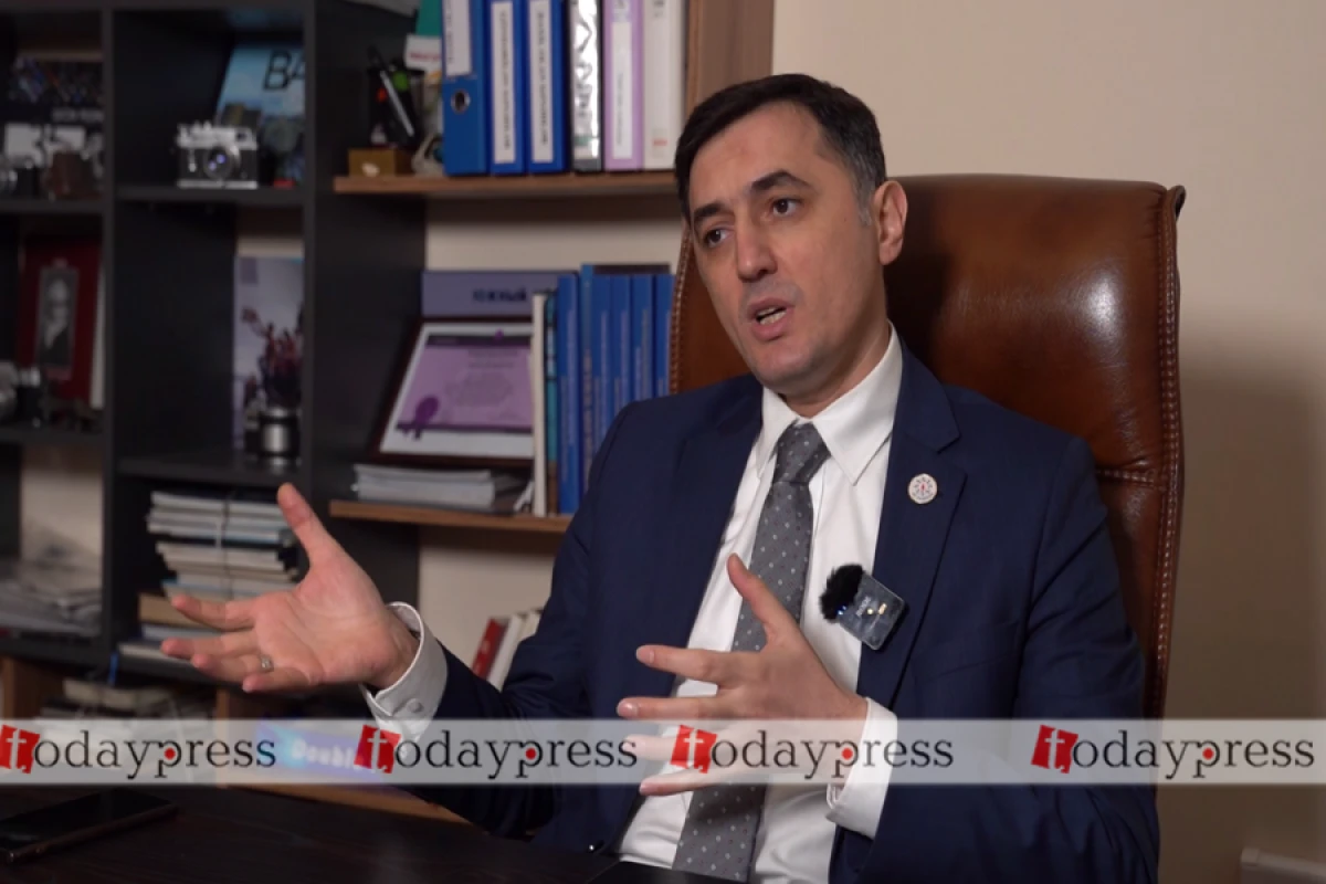 “Ramiz Mehdiyevin evindən çıxan pullar gənc ailələrə verilsin” - Tural Abbaslı