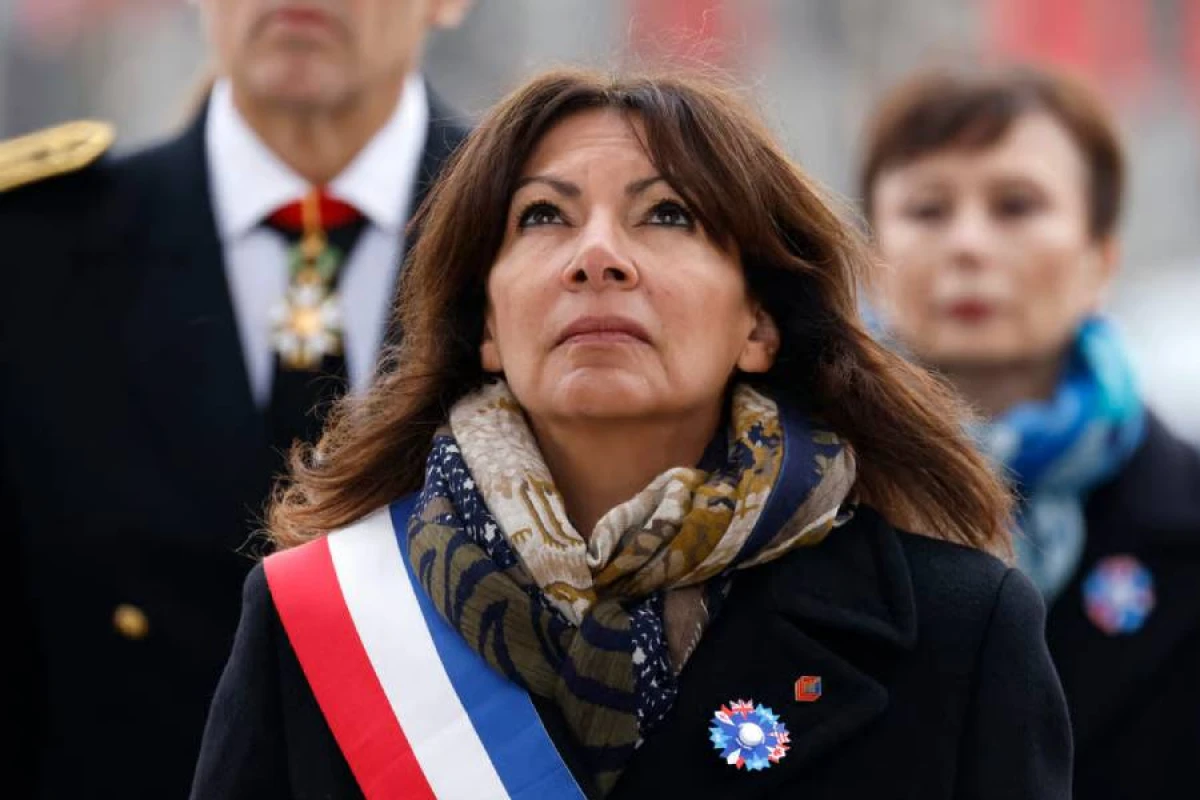 Paris meri Kiyevə səfər etdi