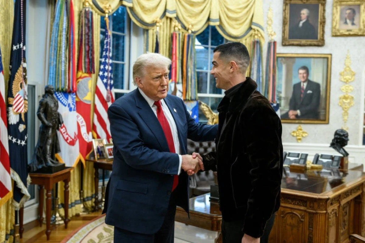 Tramp Ronaldonu Amerikaya çağırdı