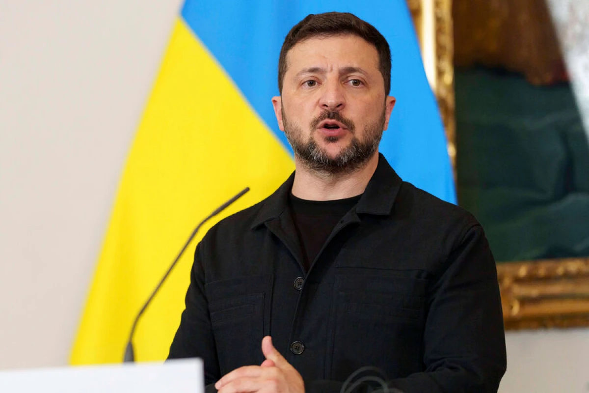 Zelenski: "Lvov terrorunda bütün detallar açıqlanmır"