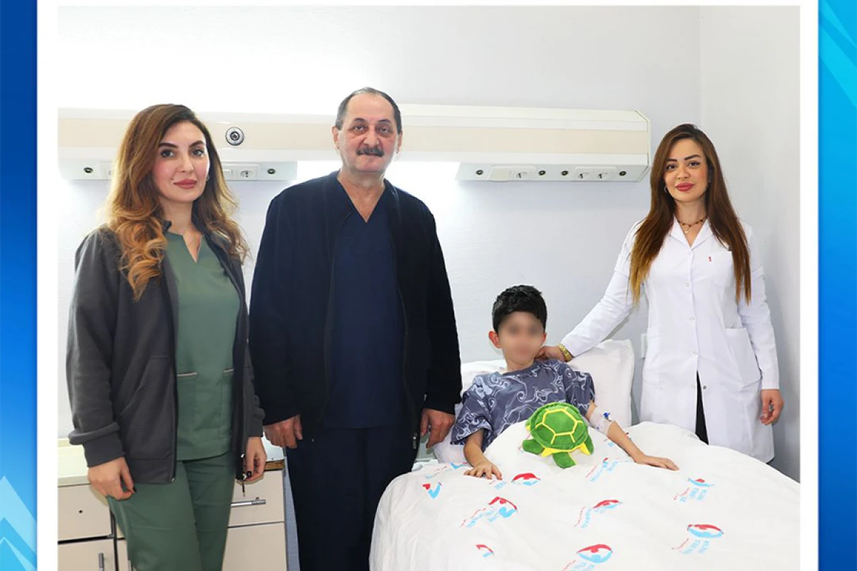 İrsi sferositozlu uşaq üzərində UĞURLU ƏMƏLİYYAT