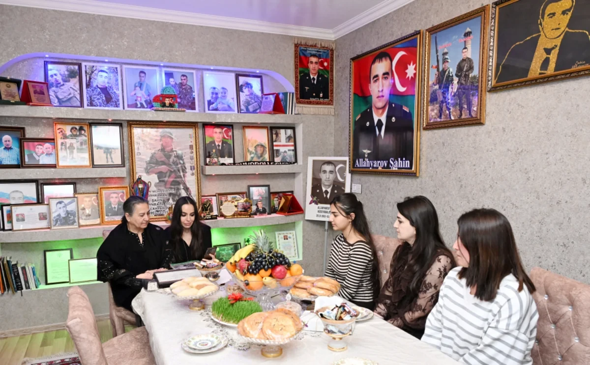 Leyla Əliyeva Vətən Müharibəsi Qəhrəmanı Şahin Allahyarovun ailəsini ziyarət etdi — 1