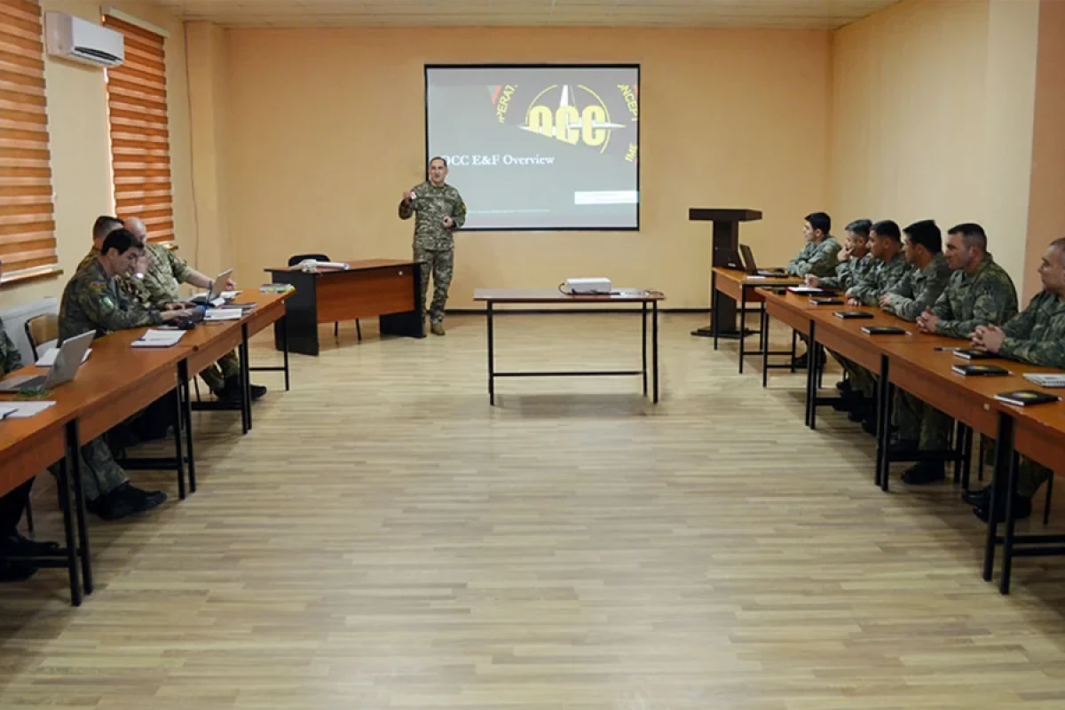 Bakıda NATO heyəti ilə görüş keçirilir