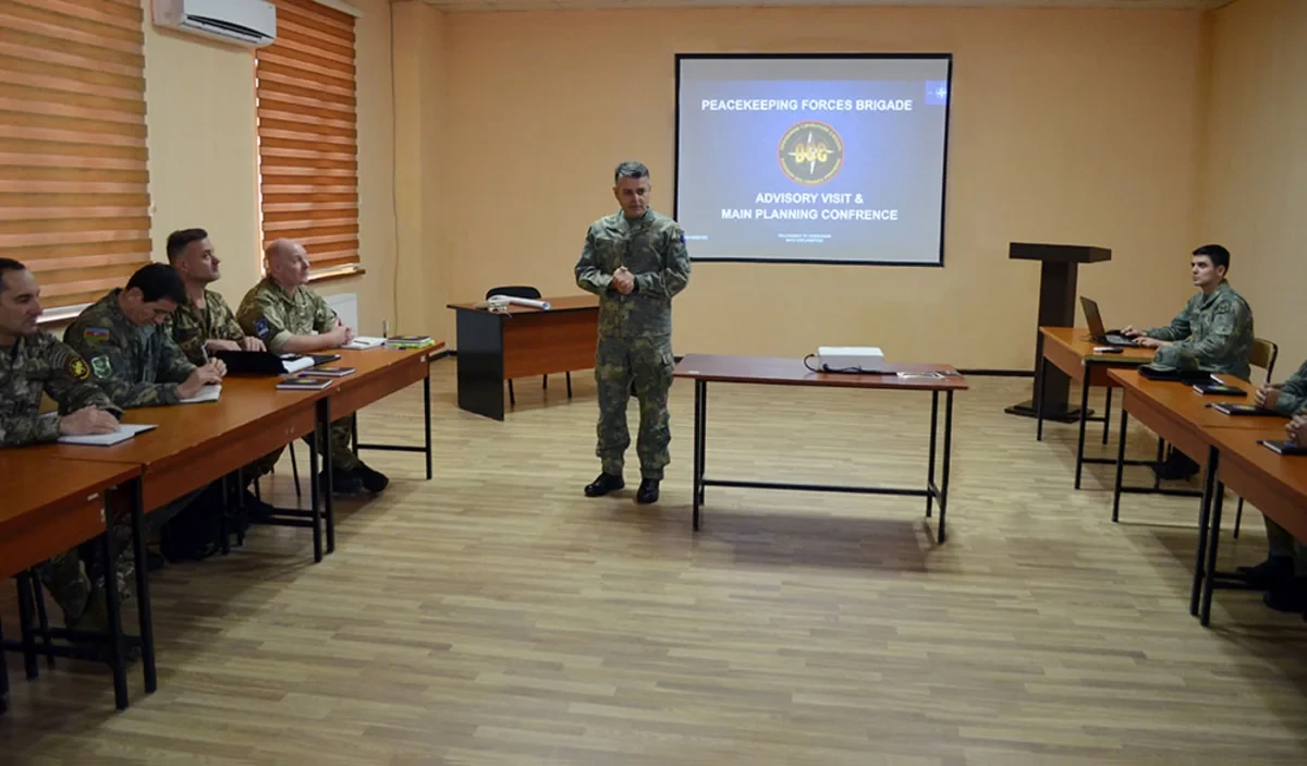 Bakıda NATO heyəti ilə görüş keçirilir — 1