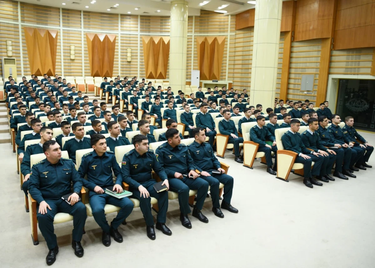 DSX əməkdaşları “Ana harayı” abidəsini ziyarət etdi — 3