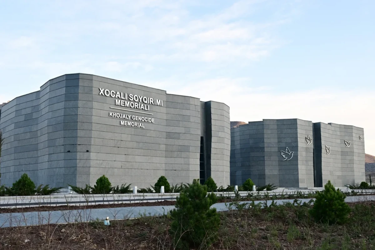 Heydər Əliyev Fondunun konsepsiyası əsasında yaradılan Xocalı Soyqırımı Memorialının xüsusiyyətləri