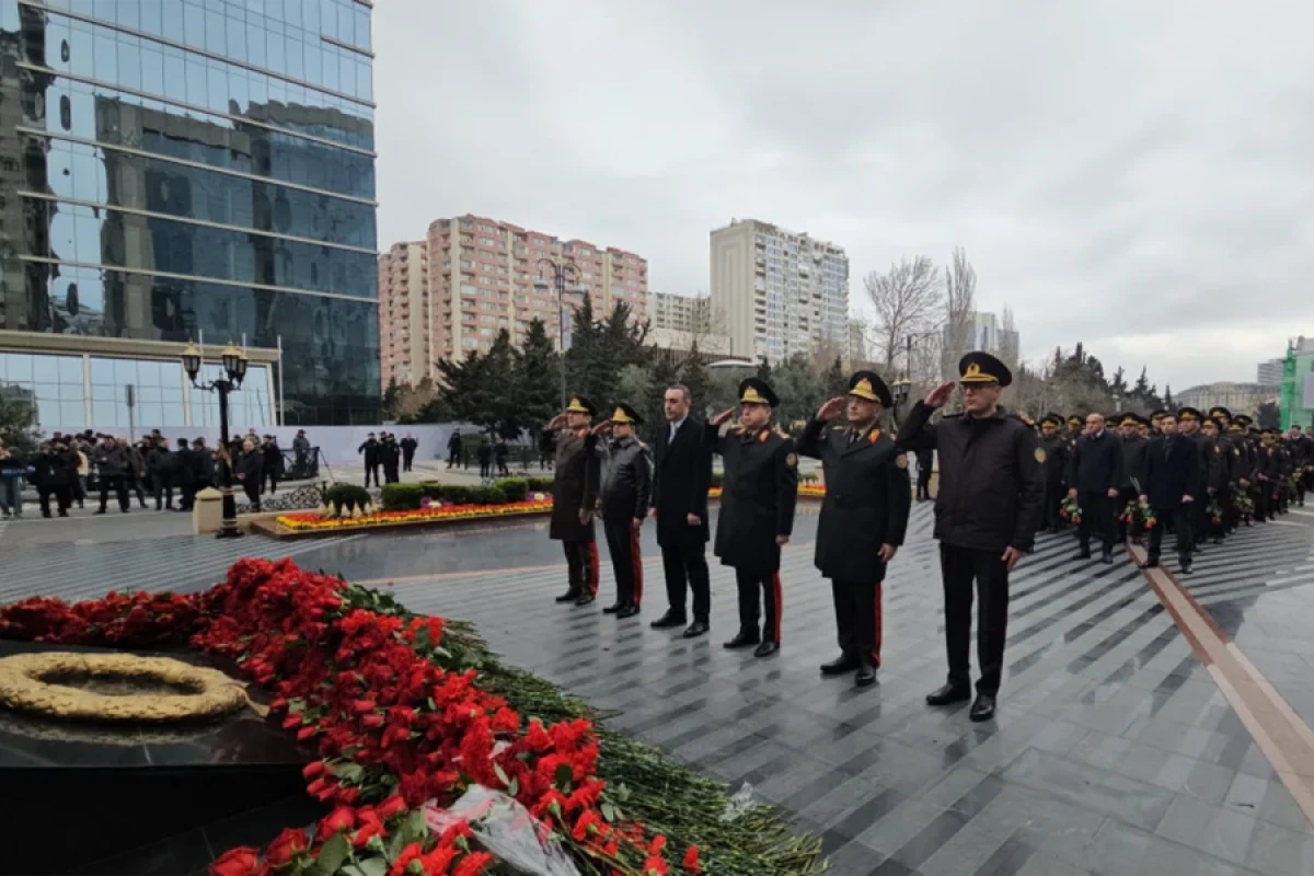 FHN kollektivi Xocalı soyqırımı abidəsini ziyarət etdi