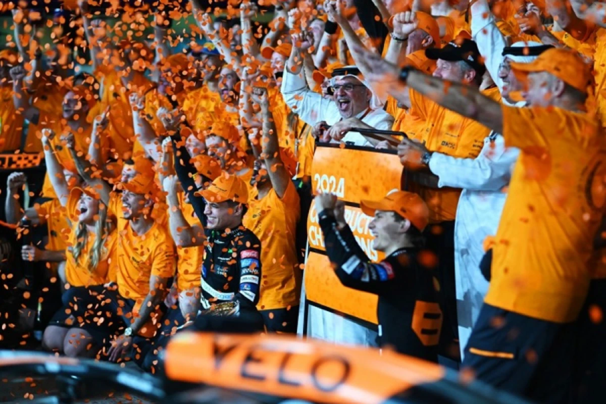 “McLaren”in bolidində yeni aviasiya brendi