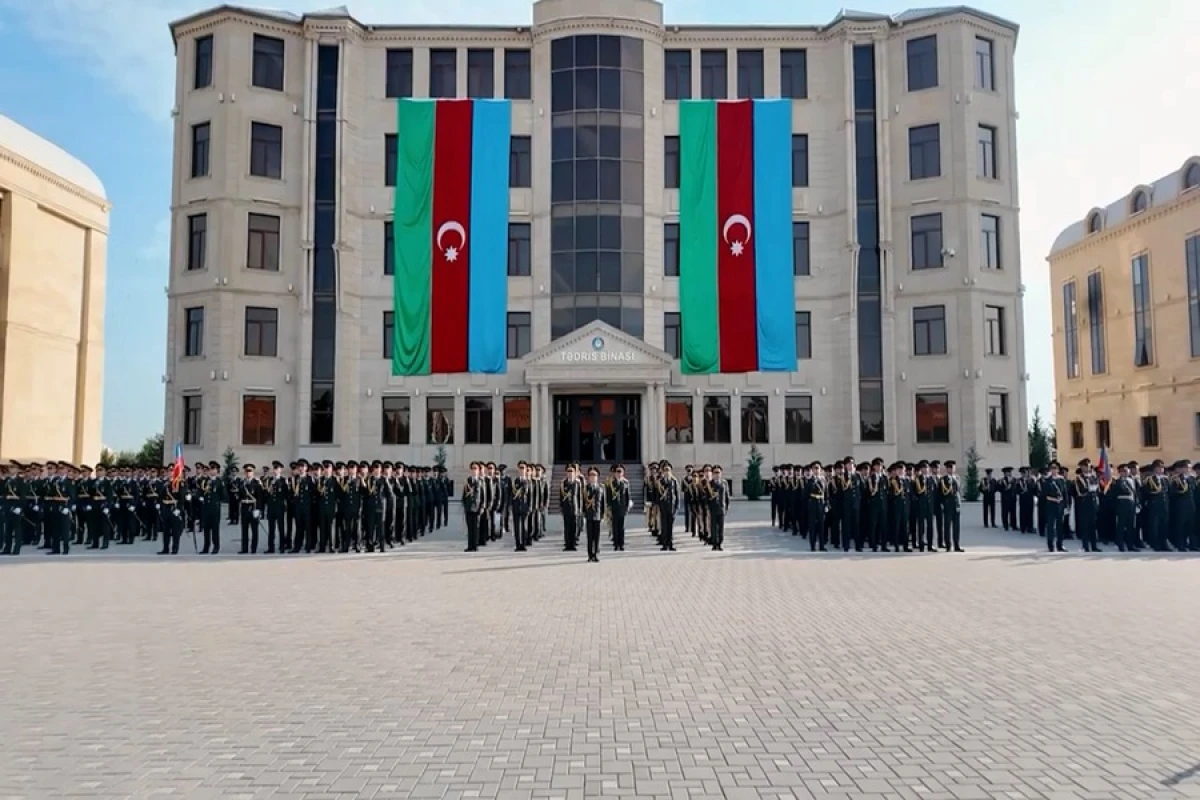 Daxili Qoşunlar kursant qəbulu elan edir