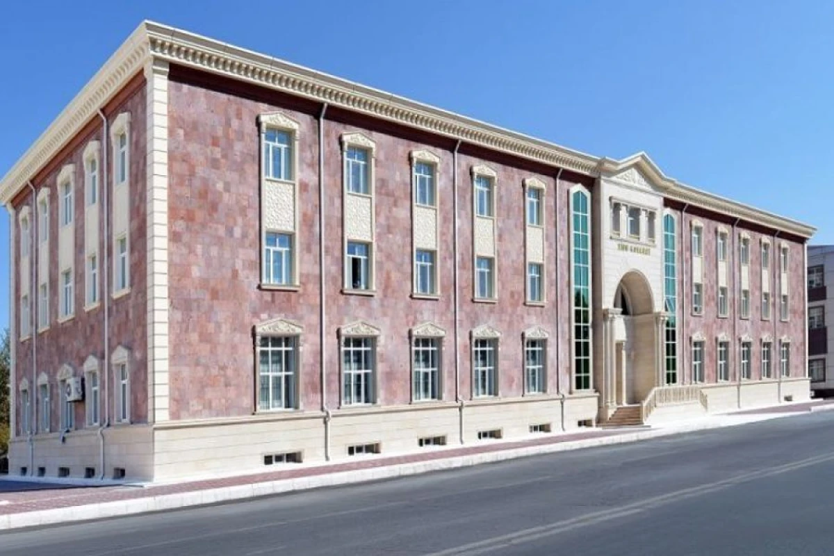 Naxçıvan Tibb Kollecinin direktoru vəzifəsindən azad olundu