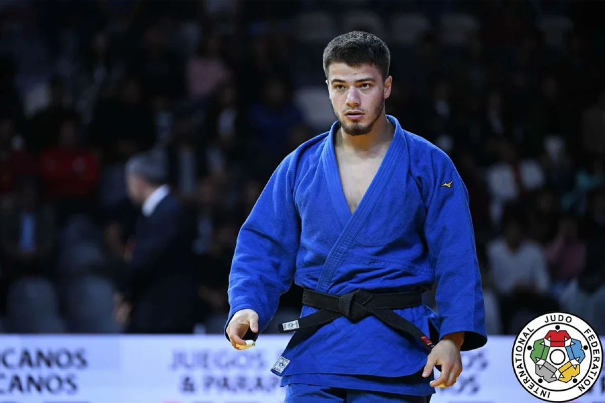 Daha bir cüdoçumuz "Böyük Dəbilqə" turnirində qızıl medal qazandı