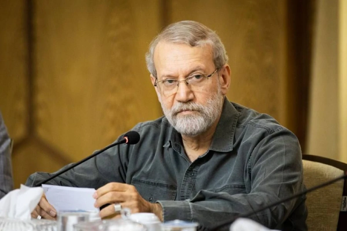 Laricani: "İranda Müvəqqəti Liderlik Şurası təşkil olunacaq"