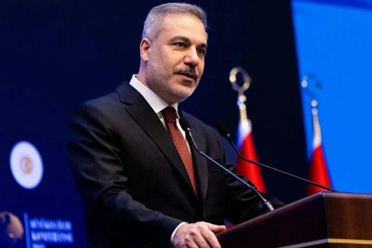 Hakan Fidan iranlı həmkarına Xameneinin ölümü ilə bağlı başsağlığı verdi