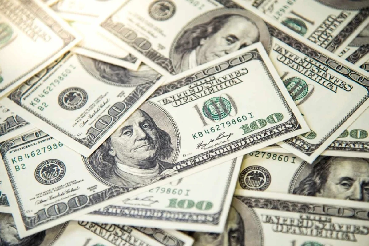 Dollar bahalaşdı? - Bu günə olan məzənnə