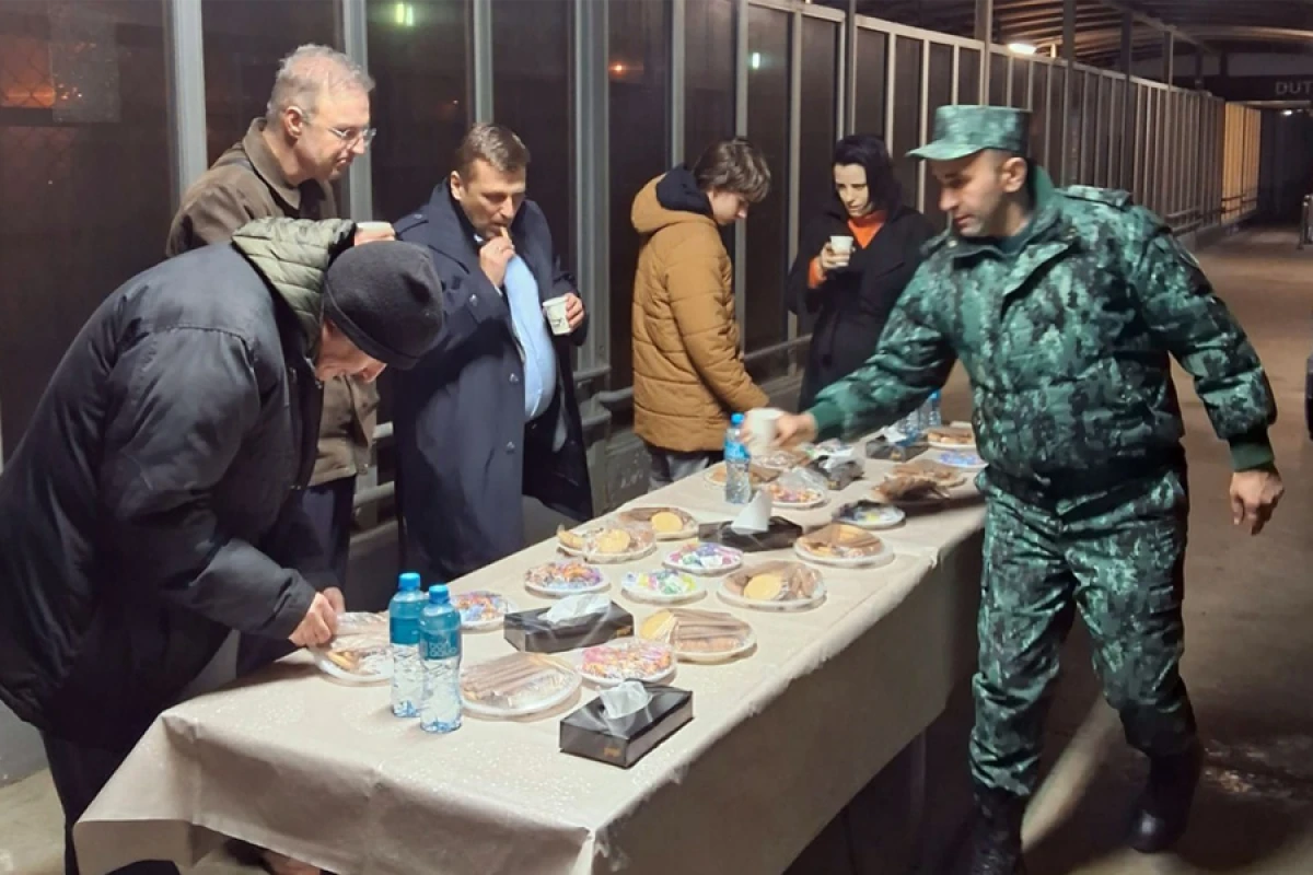 Azərbaycan vasitəsilə İrandan 615 nəfər təxliyə olundu
