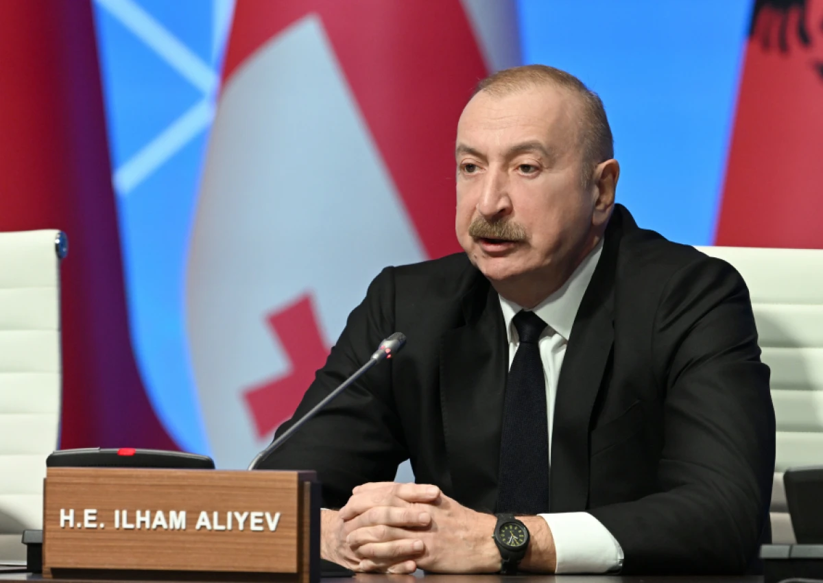 Prezident CDQ-nin Məşvərət Şurası çərçivəsində nazirlərin 12-ci iclasında iştirak etdi - YENİLƏNDİ — 7