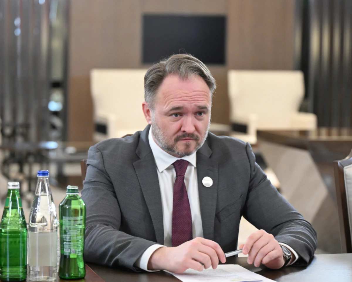 Prezident Avropa Komissiyasının enerji və mənzil siyasəti üzrə komissarını qəbul etdi — 2