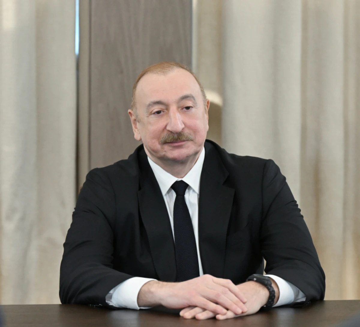Prezident Avropa Komissiyasının enerji və mənzil siyasəti üzrə komissarını qəbul etdi — 4