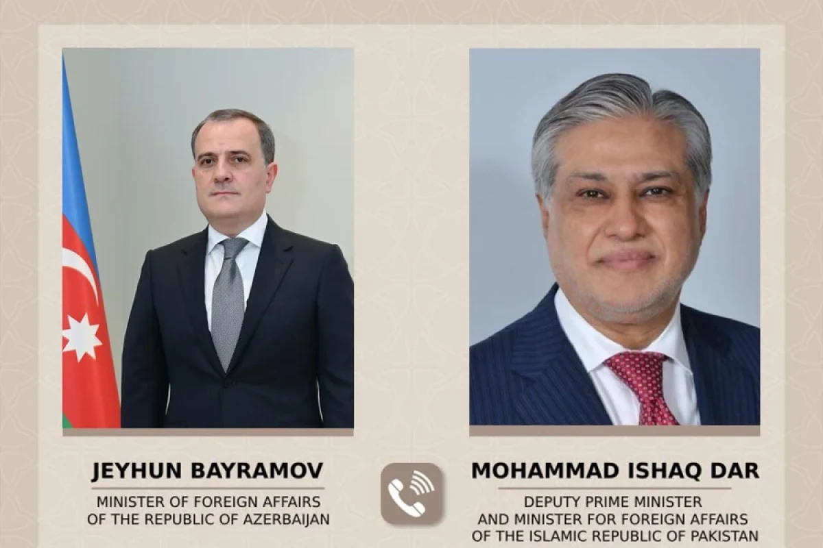 Ceyhun Bayramov pakistanlı həmkarı ilə müzakirələr apardı