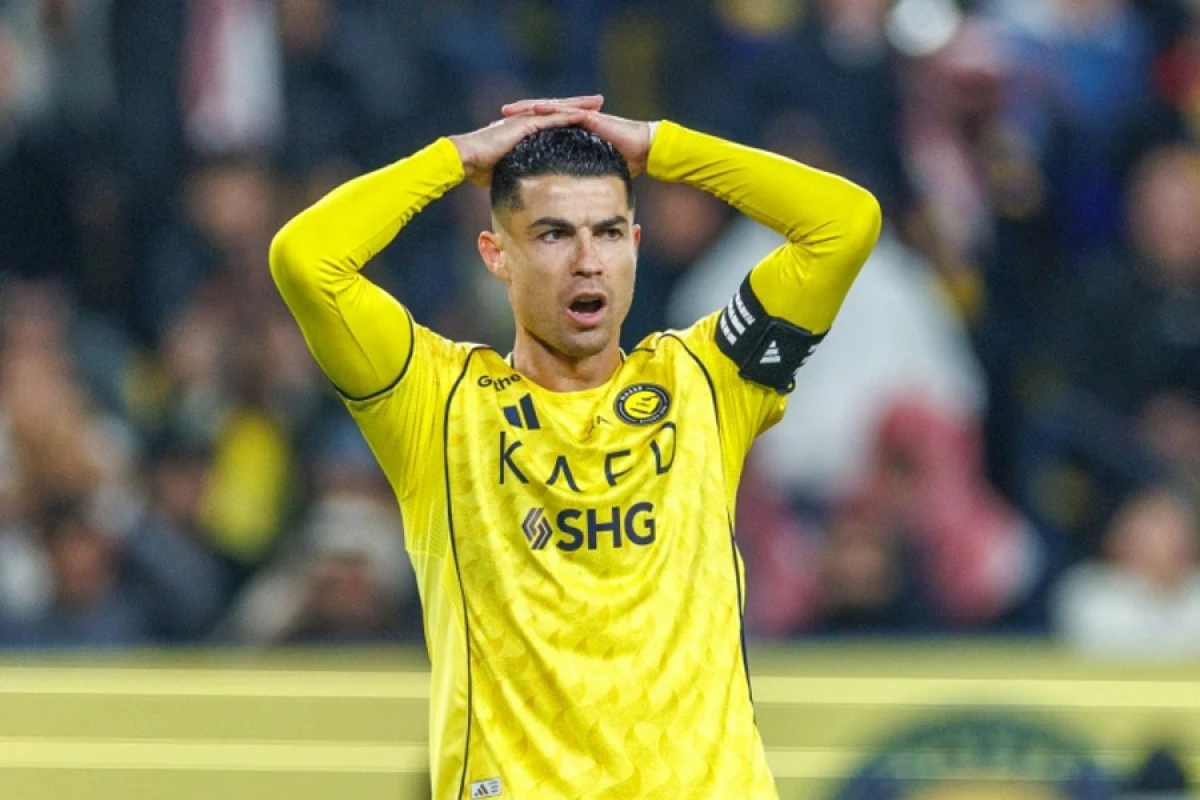 Yaxın Şərq böhranı futbol dünyasını sarsıdır – Ronaldo getdi