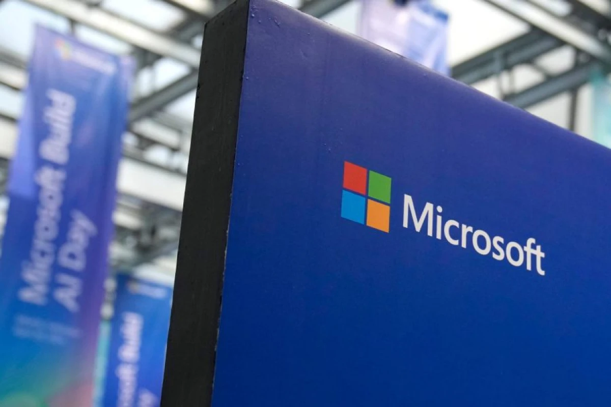 "Microsoft" "Microslop" sözünü filtrlədi