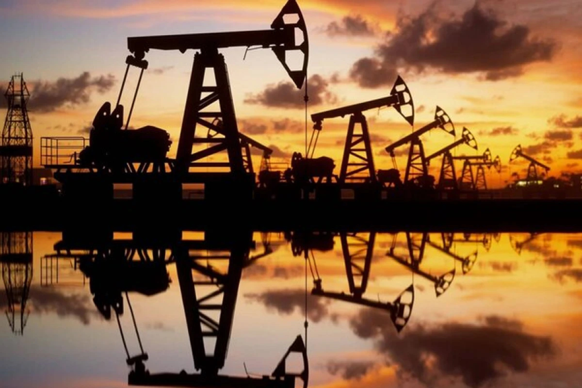 “Brent” neftinin qiyməti 82 dolları ötdü