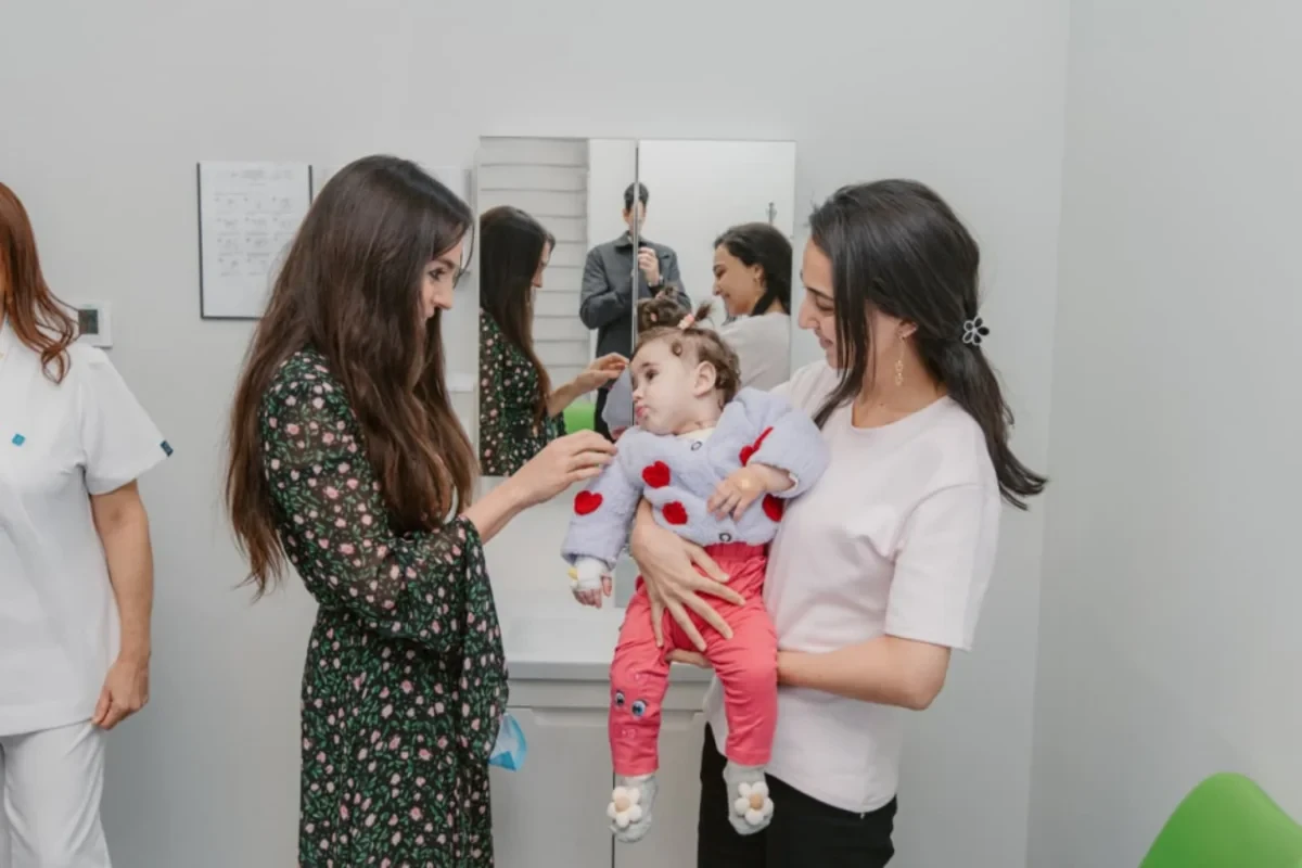 Leyla və Arzu Əliyevalar "Leyla Medical Center"in Pediatriya Mərkəzində oldular — 8