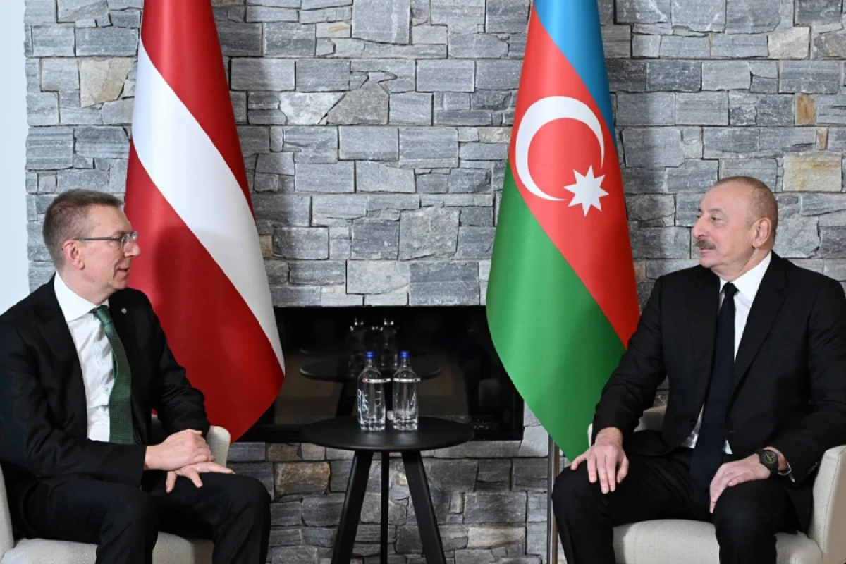 Latviya Prezidenti İranın Azərbaycana hücumunu qınadı