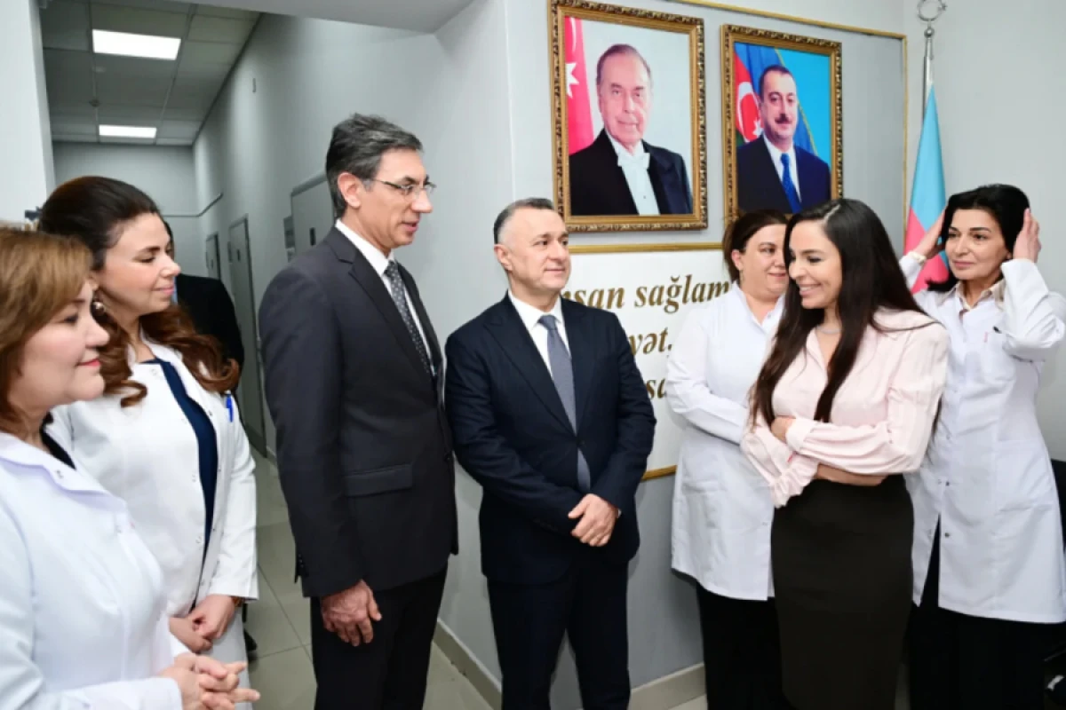 Leyla Əliyeva Bakı Şəhər Narkoloji Mərkəzini ziyarət etdi