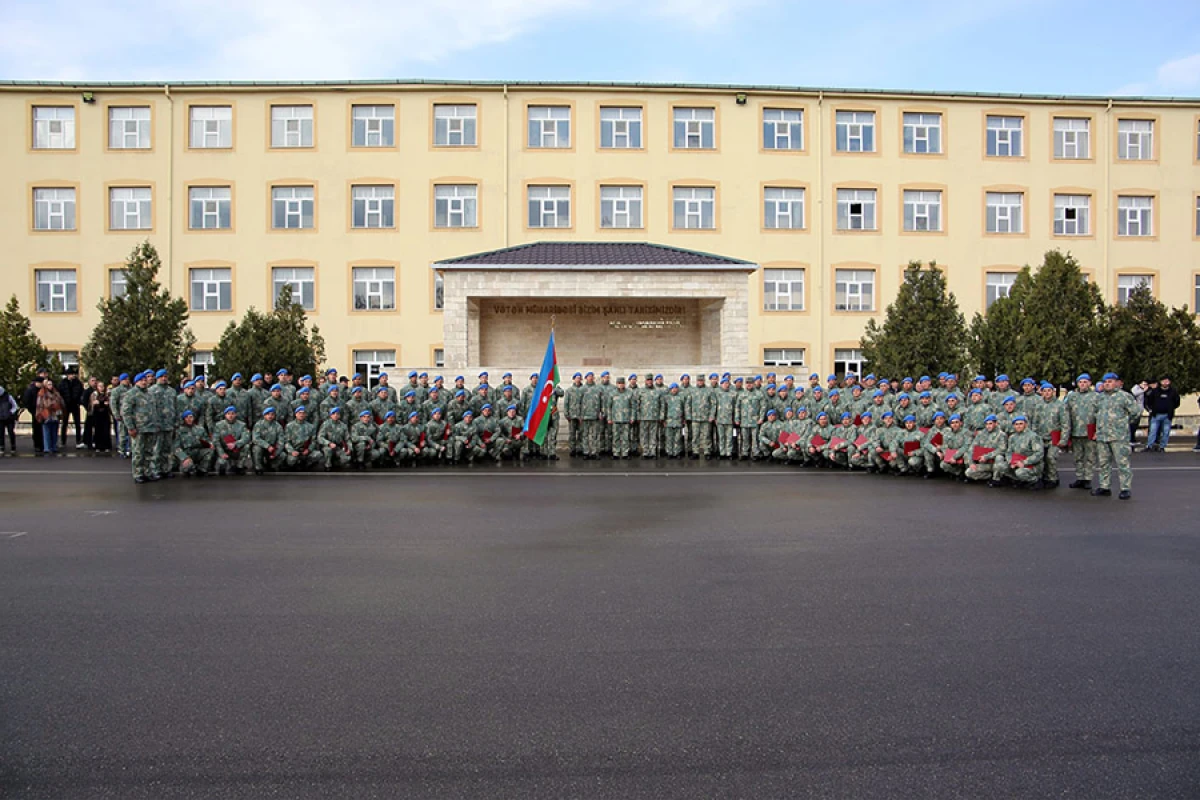 ƏÜO-da "Komando başlanğıc kursu"nun növbəti buraxılış mərasimi keçirildi