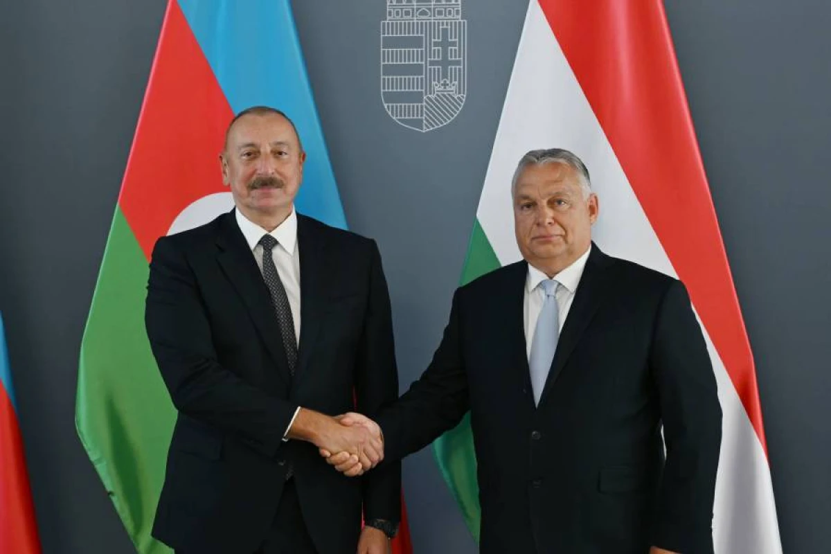 Viktor Orban Prezident İlham Əliyevə zəng etdi