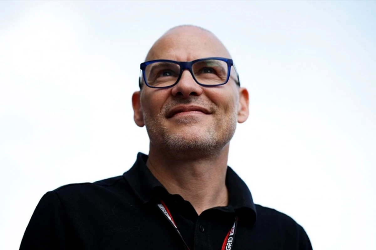 “Formula-1”də yeni qaydalar: Vilnöv Melburn yarışını maraqlı adlandırdı