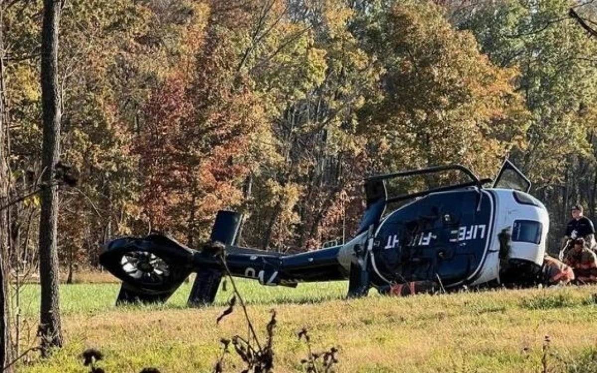 BƏƏ-də helikopter qəzasında iki hərbçi həlak oldu