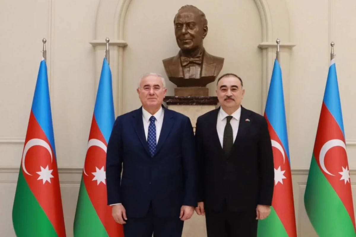 Türkiyənin Baş Ombudsmanı Azərbaycanın səfiri ilə görüşdü
