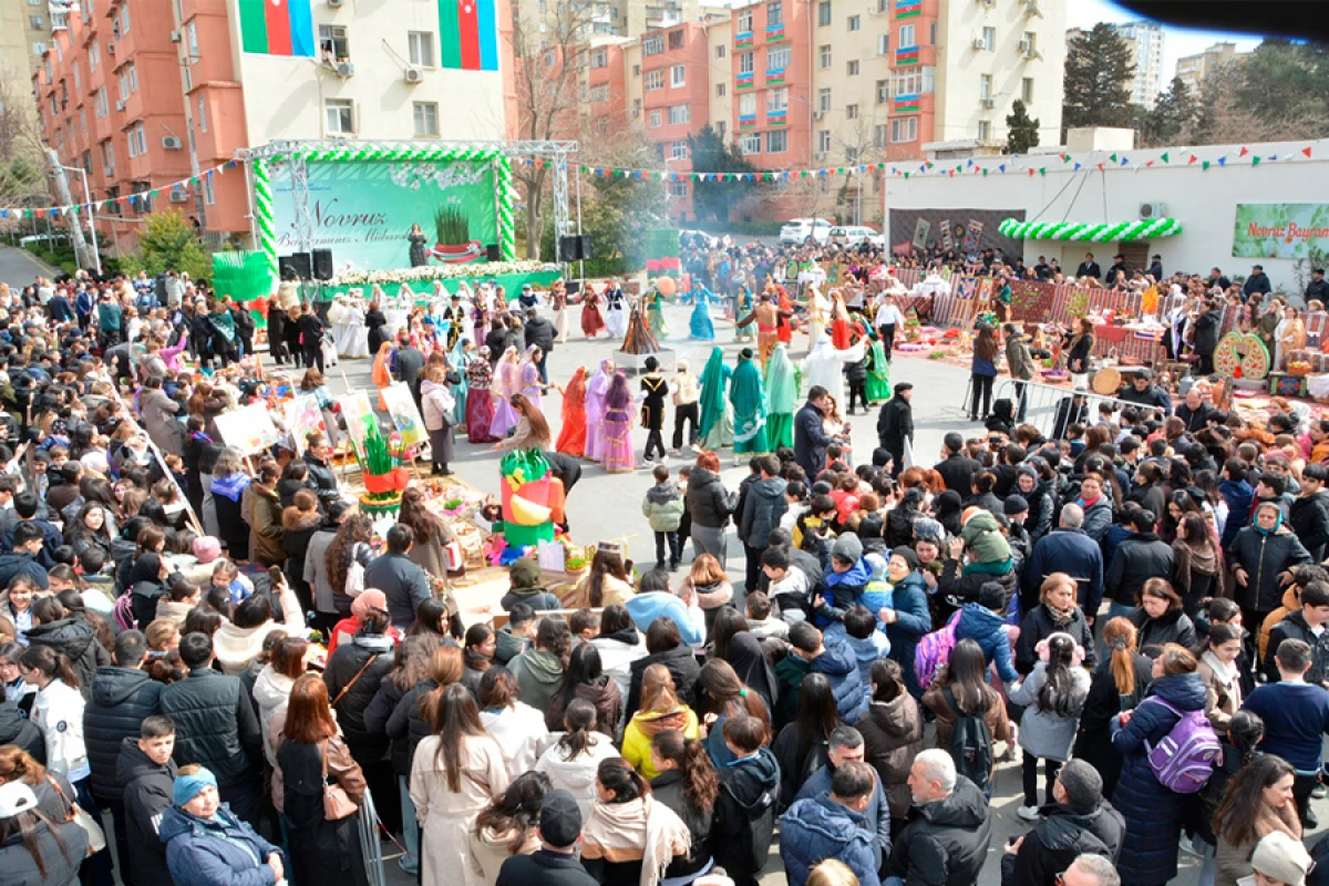 Paytaxtın Abad məhəllələrində Novruz şənlikləri keçirilir