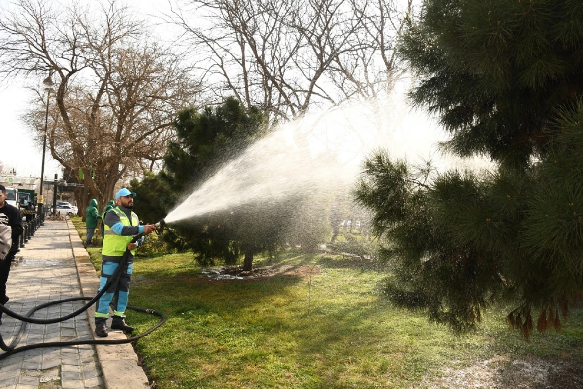 Bakıda Novruz ərəfəsində geniş təmizlik işləri aparıldı — 8