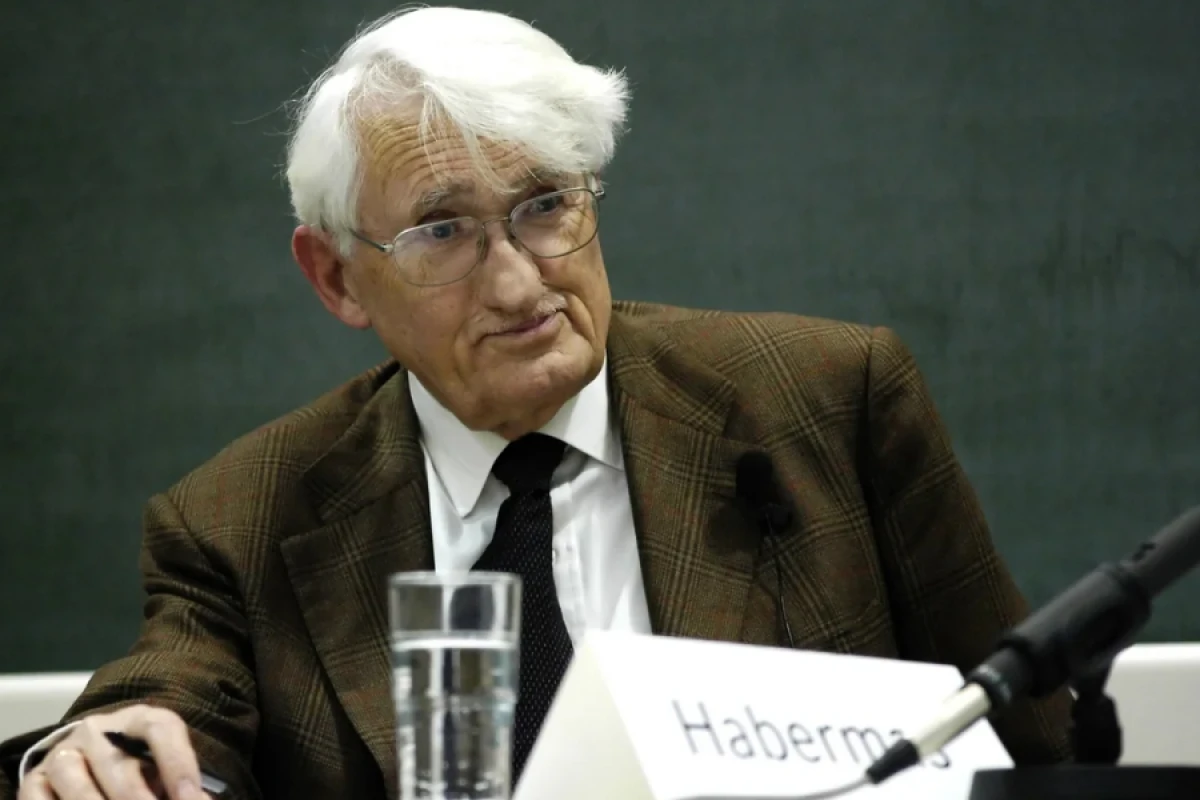 Yurgen Habermas vəfat etdi