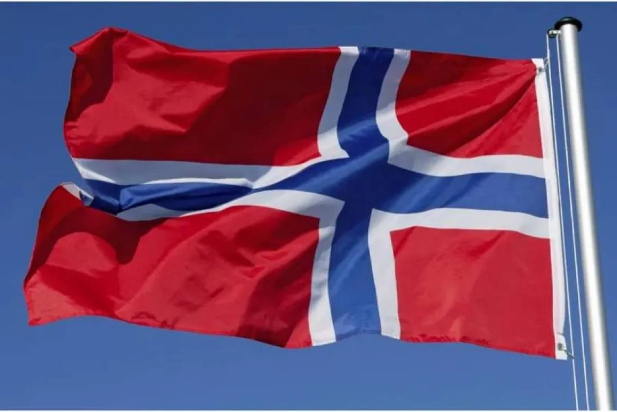 Norveç  ərazisində nüvə silahı yerləşdirilməyəcəyini bəyan etdi