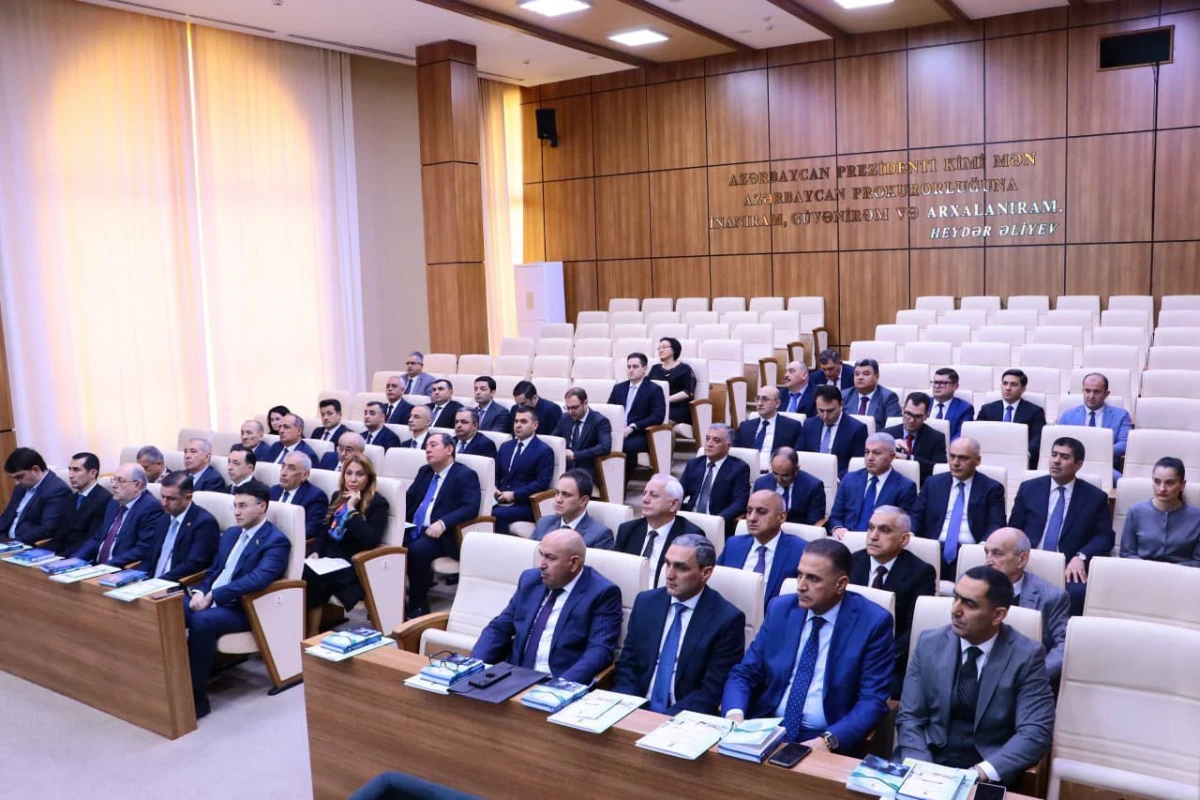 Baş prokuror yanında Elmi-Məsləhət Şurasının növbəti iclası keçirildi — 9