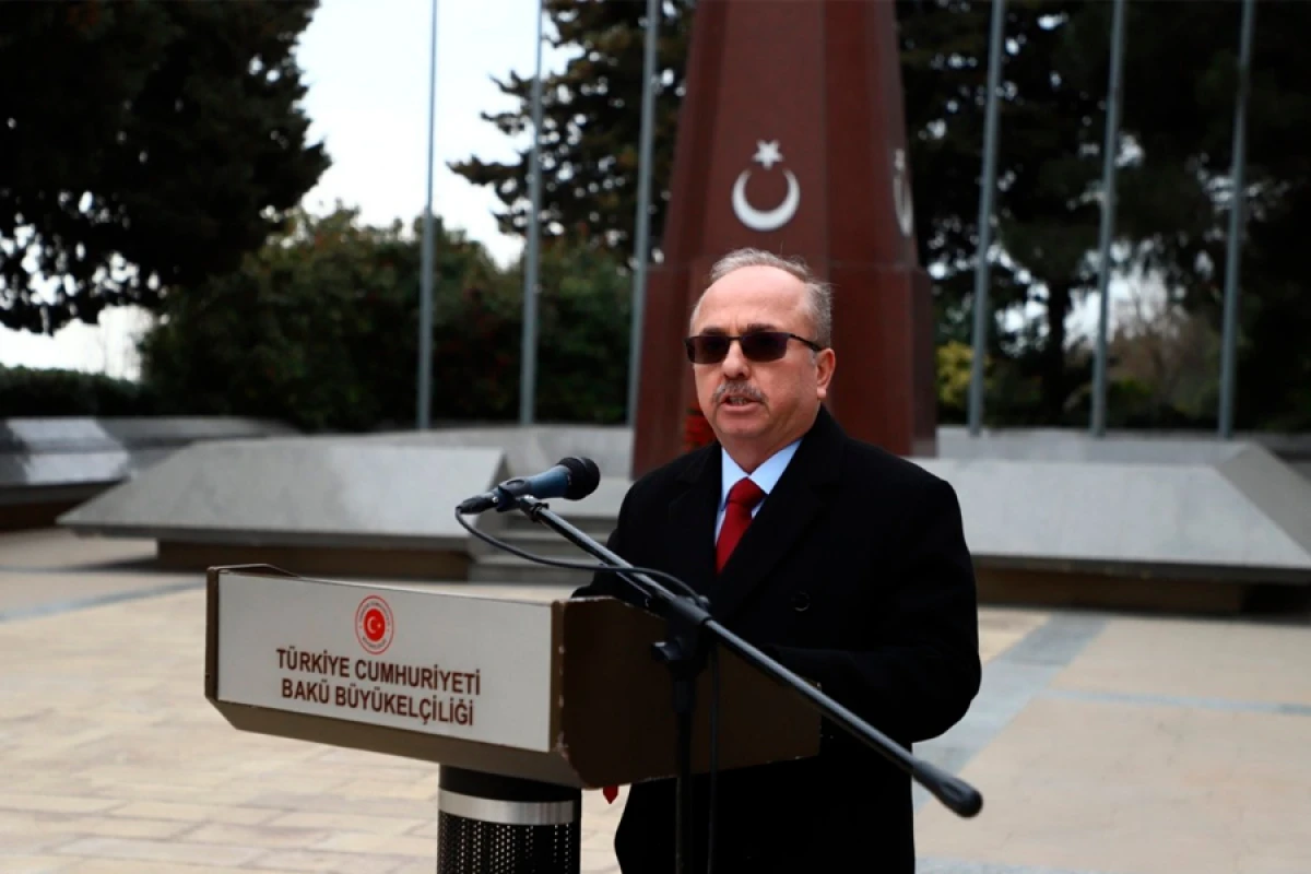 Bakı Türk Şəhidliyində Çanaqqala zəfərinin ildönümü qeyd edildi