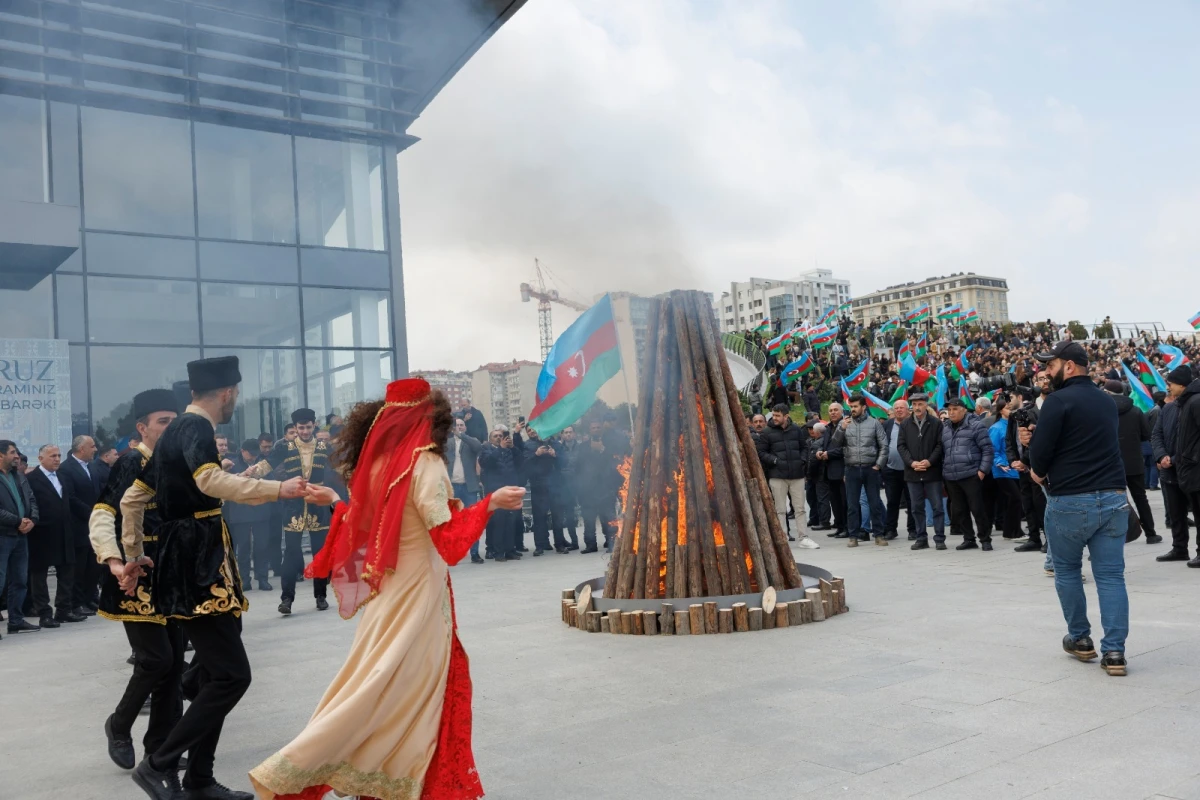 Paytaxtda möhtəşəm Novruz şənliyi — 1