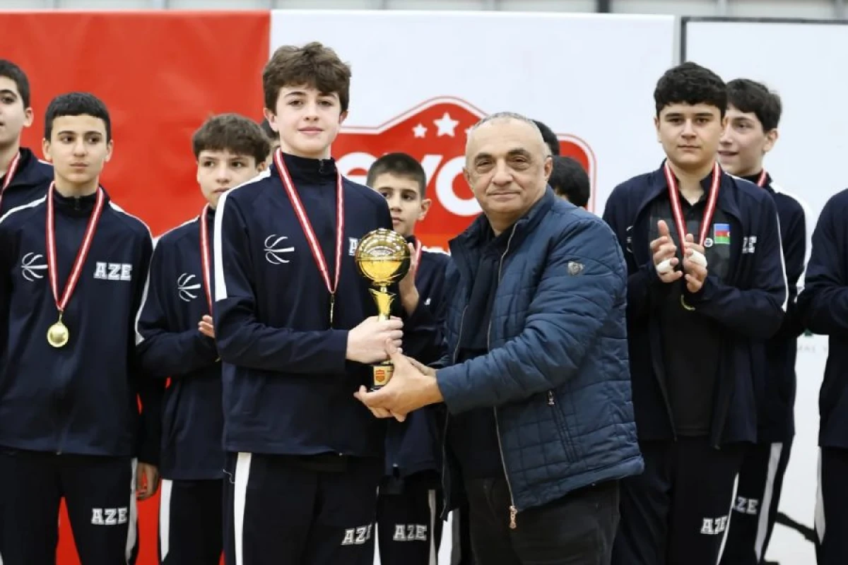 Azərbaycan komandası bürünc medalla tarix yazdı