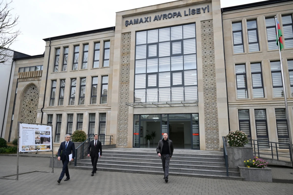 Prezident Şamaxı Avropa liseyinin yeni binasının açılışında iştirak etdi — 2