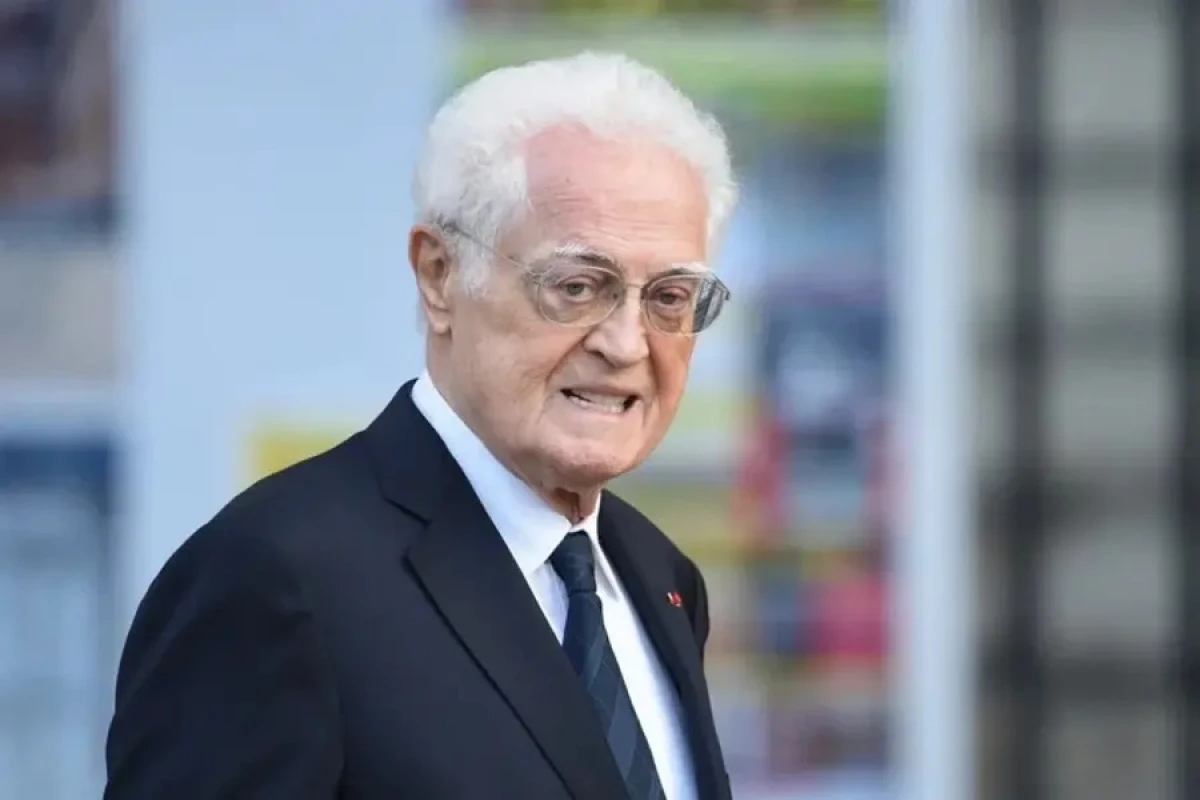 Fransanın keçmiş baş naziri vəfat etdi