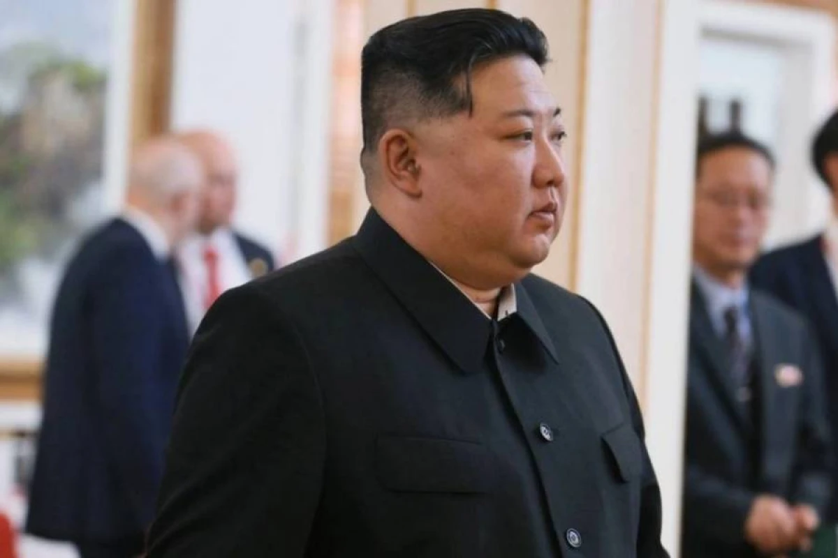 Kim Çen In Cənubi Koreyanı düşmən dövlət elan etdi