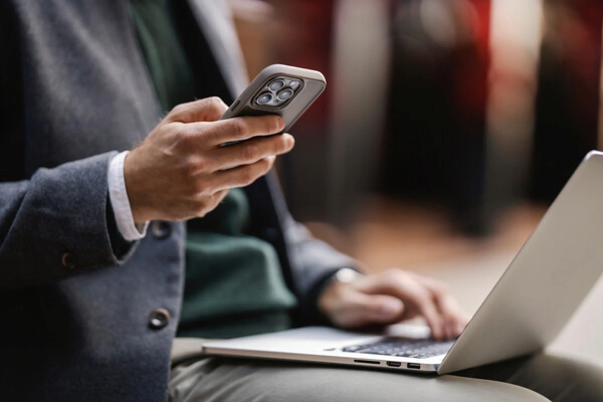 "Sber" "GigaChat Ultra" əsaslı yeni AI köməkçini təqdim etdi