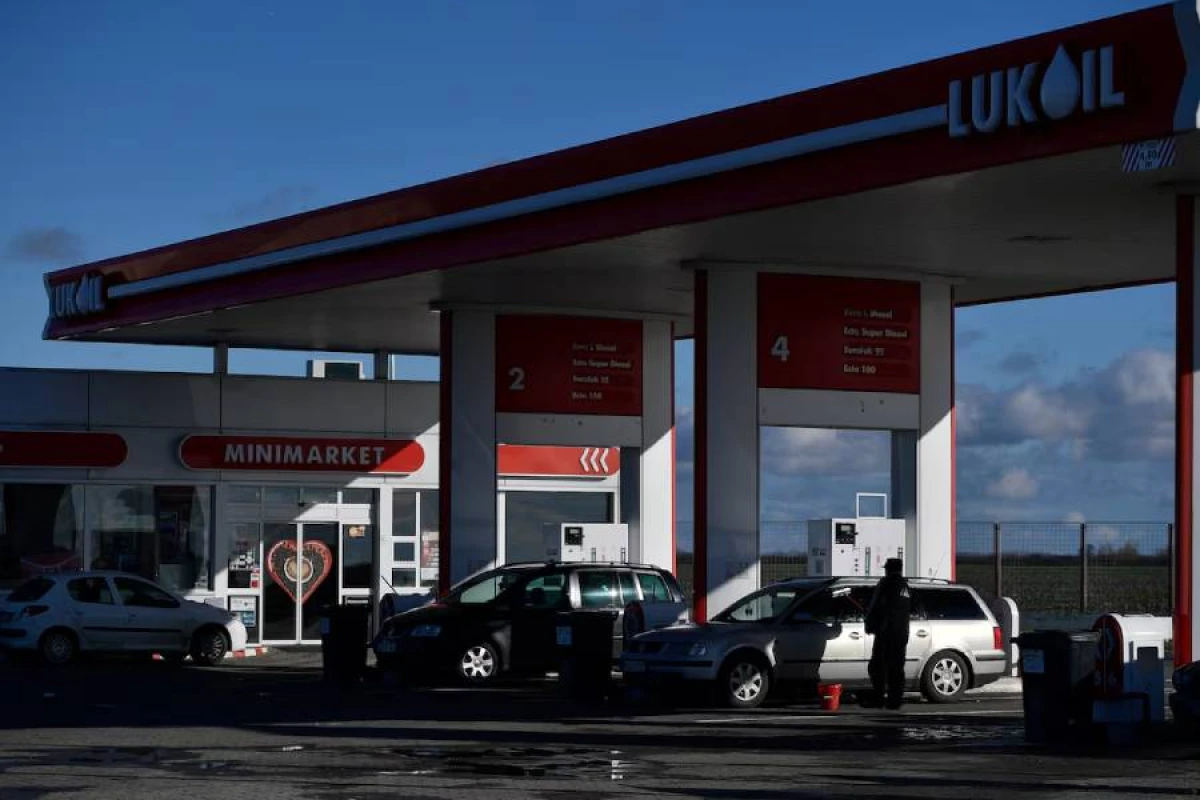 Rumıniya neft bazarında böhran elan etdi