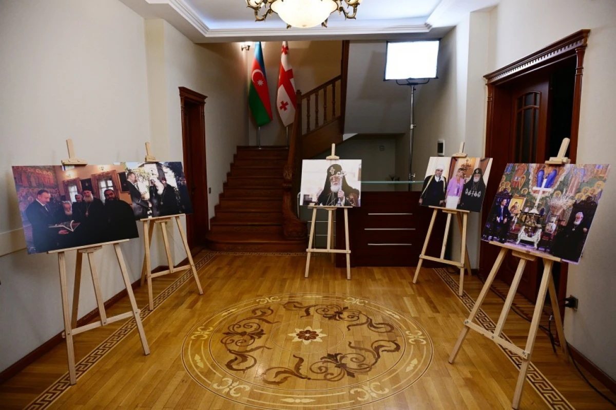 Prezident İlham Əliyev Gürcüstanın Azərbaycandakı səfirliyində oldu, başsağlığı verdi — 3